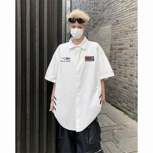 美式复古字母刺绣赛车风男女夏季小众设计情侣潮牌半袖衬衣图片