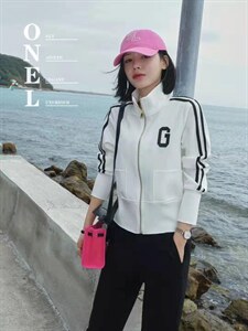 沐沐春款大G图片