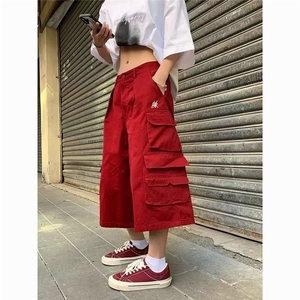 红色多口袋阔腿工装裤男女夏季美式街头宽松直筒七分裤休闲裤子潮图片
