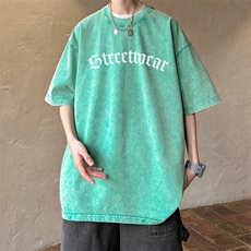 草绿色
