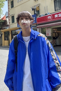 港风冰丝防晒衣薄款克莱因蓝外套户外休闲潮牌防晒服FS7765P38图片