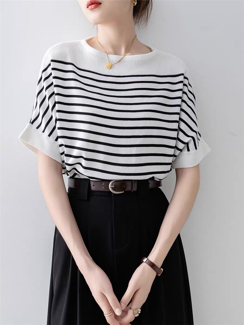 黑白条纹一字领冰丝短袖女夏新款宽松休闲针织蝙蝠袖T恤拼色上衣,女装T恤,织己羊绒