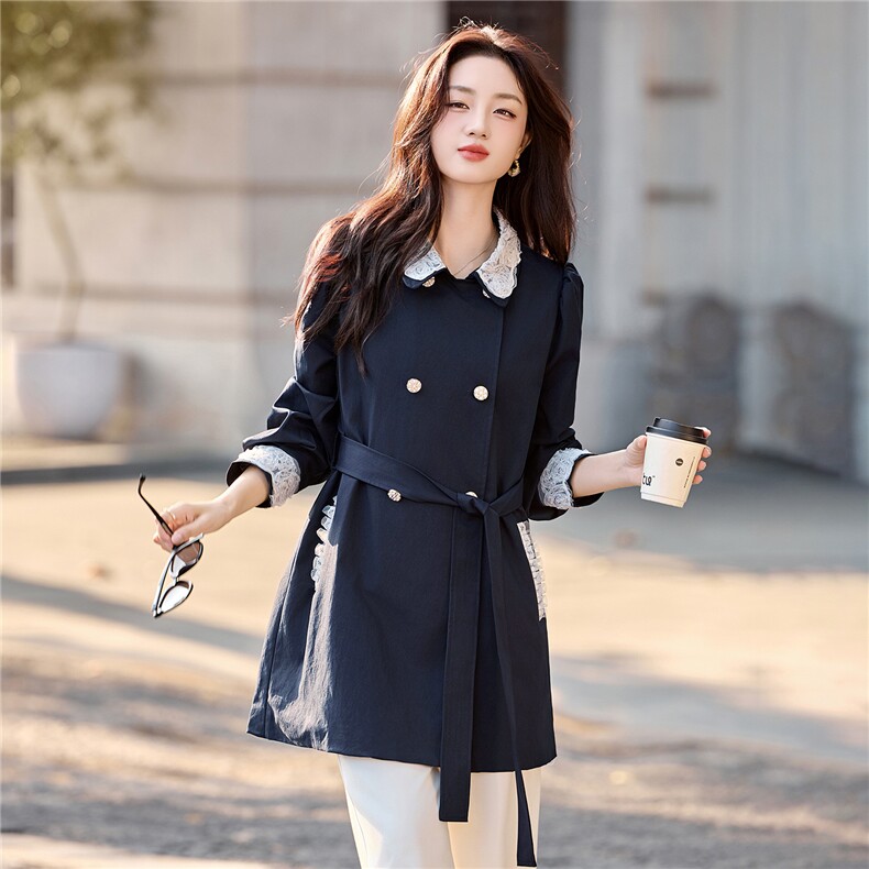 现货新款重工艺秋新款韩版时尚宽松休闲今年流行炸街风衣送腰带，女装风衣，美静678