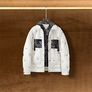 (网图)时尚百搭简约连帽老花羽绒服厚款拼料羽绒服313B-AL01-P195图片
