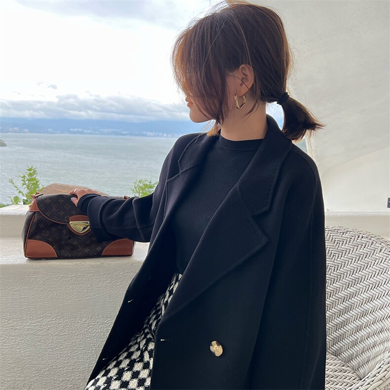 2025年夏季常规中长款长袖一粒扣纯色唐晶款时尚百搭简约大方,女装双面呢大衣,蒙绒特