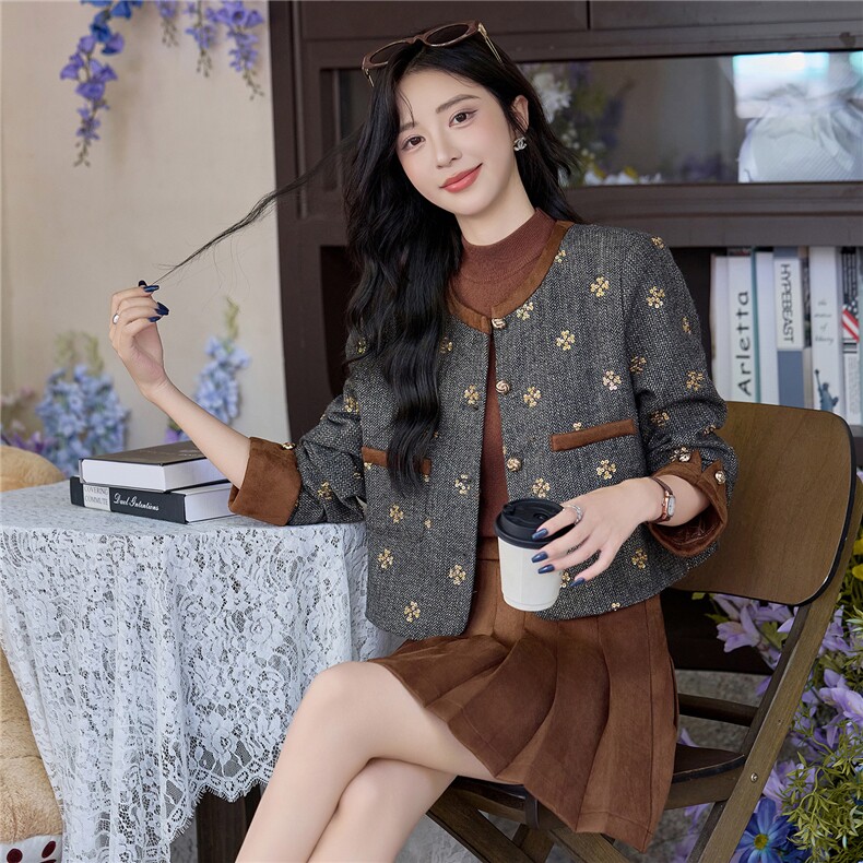 【bao款现货】2025秋装新款纯色幸运四叶草小香风法式套装裙,女装套装/套裙,众宇琦