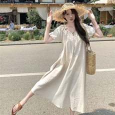 【新款】中长款杏色短泡泡袖套头连衣裙1C042-P135-K205，女装连衣裙，安在秀
