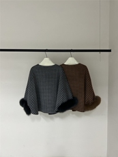 皮草狐狸毛斗篷优雅复古格纹慵懒风披肩羊毛外套(配可拆，女装双面呢大衣，依嘟服饰