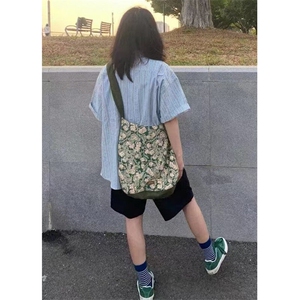 街头短袖衬衫女夏季半袖小众上衣条纹五分袖开衫衬衣 CA150图片