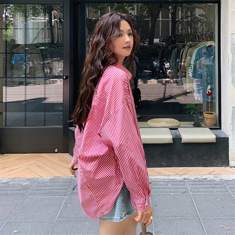 秋季条纹衬衫女港风设计感小众衬衣内搭叠穿外套,女装衬衫,梦懿尔
