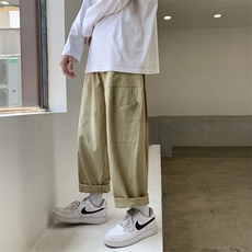 卡其色
