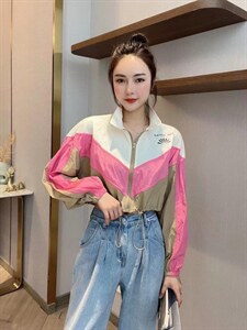 新款撞色时尚休闲短款防晒服图片