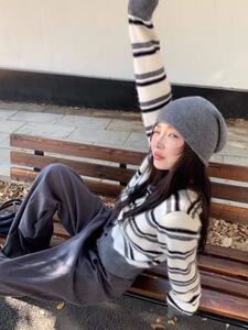 2025年秋季时尚女士长袖三色拼色图片