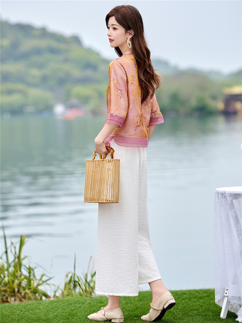 现货简约新中式印花锦缎2026年夏季时尚洋气出游聚会女士两件套,女装套装/套裙,木橙西子