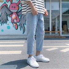 蓝色