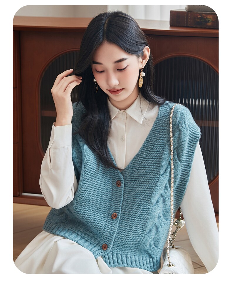 2025秋冬新款舒适百搭简约软糯时尚v领马甲麻花绞花系扣，女装针织衫/毛衣，美雪羊绒