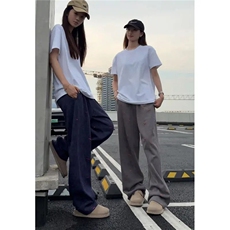 藏青色