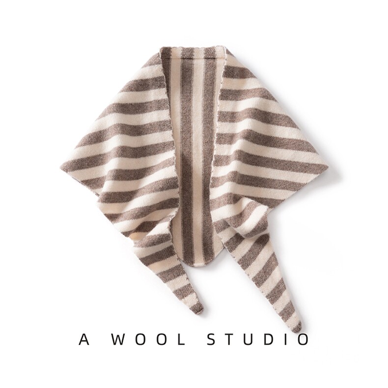 2025年夏季冬季新款宾瑟条纹三角巾，围巾，绒朵羊绒