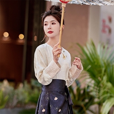 现货新款秋装2024年新中式g风改良气质提花面料衬衣，女装衬衫，采品优优