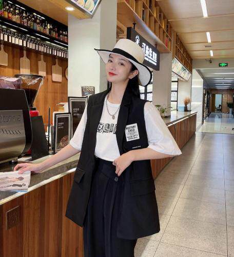 秋季新款韩版时尚贴标马甲，女装马夹，韩衫衣社