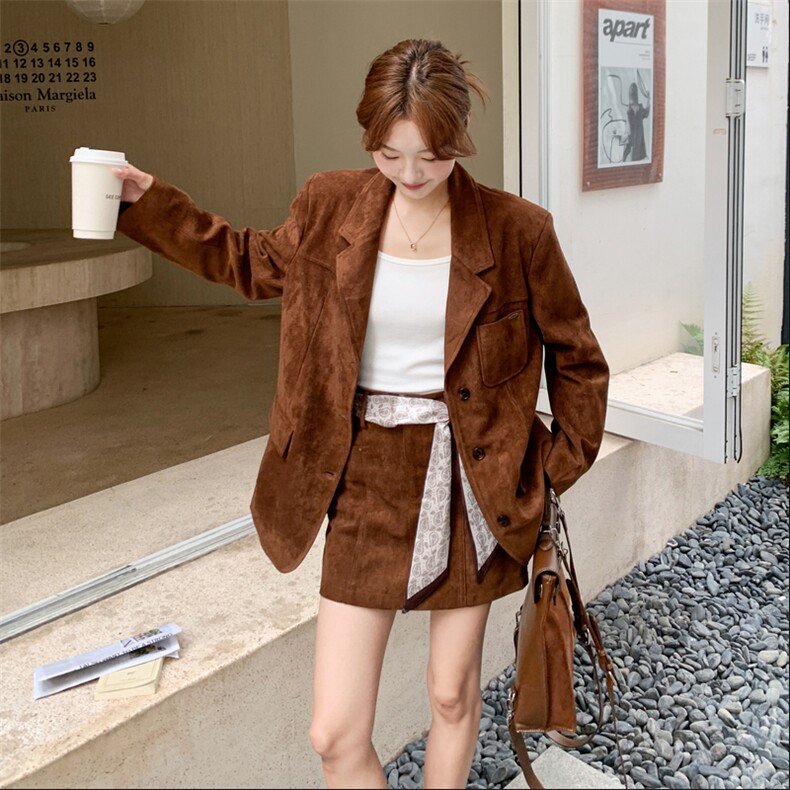 新款套装配丝巾2C0959126P185K268,女装套装/套裙,2C095
