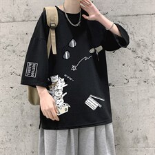 黑色