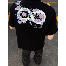 黑色