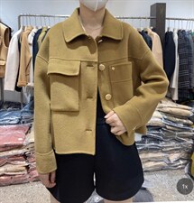 2021秋冬新款韩版宽松显瘦百搭不规则大口袋羊毛双面呢短外套，女装短外套，L·H·X