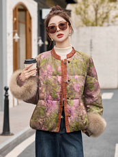 新中式国风羽绒服女2025冬季新款高端巨好看的短款狐狸毛保暖外套，女装羽绒服，伊仟回