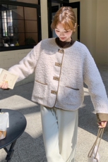 休闲羊羔毛外套女2025冬羽绒内胆轻薄短款小香风小个子chic高级感，女装羽绒服，2C176