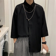 黑色