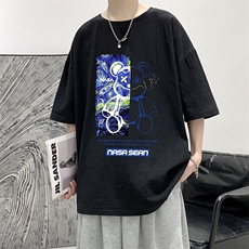 黑色