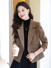 2025秋装新款气质百搭小个子短款羊毛呢西装外套女，女装短外套，时尚风爆