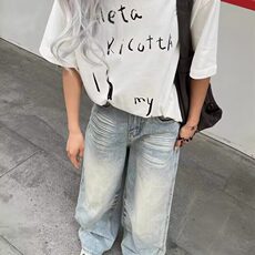 蓝色