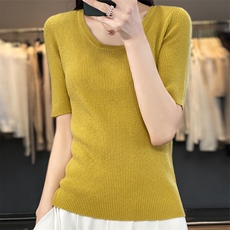 黄色