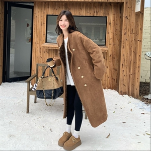 棕色双排扣麂皮绒两面穿皮毛一体羊羔毛外套女秋冬2025新款厚棉服图片