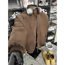 咖啡色
