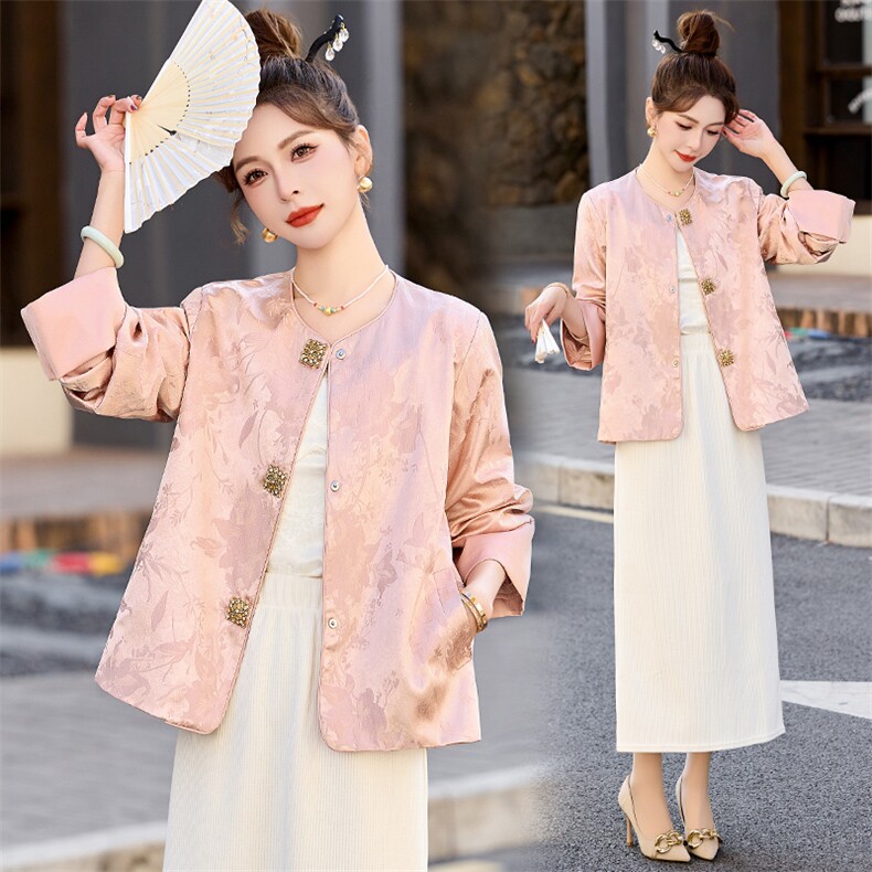 粉色小香风新中式提花外套女2026春秋新款小个子宽松显瘦上衣，女装短外套，艾仟回(原伊仟回)