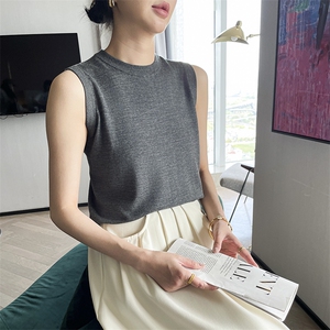 18针精纺扬子纱100羊毛圆领针织背心女宽松显瘦通勤无袖打底衫薄图片