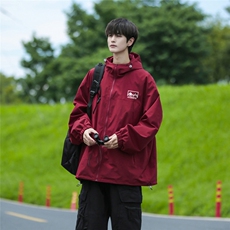 红色