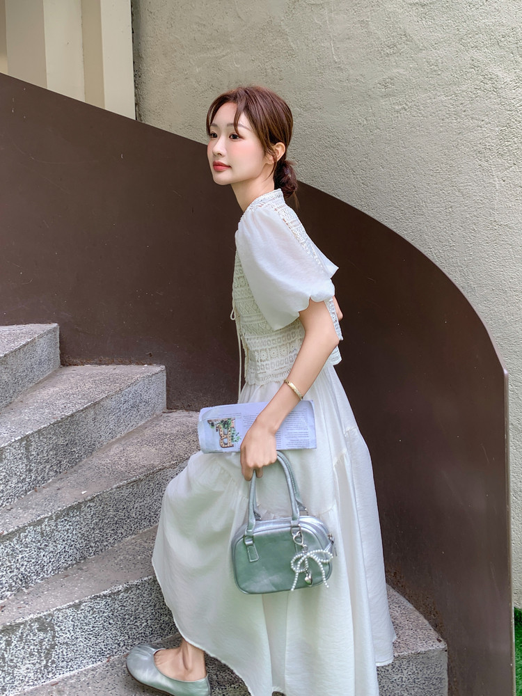 温柔风气质一整套穿搭女2026夏新款蕾丝钩花泡泡袖上衣吊带裙套装,女装套装/套裙,霓裳依族