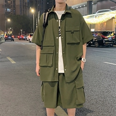 军绿色