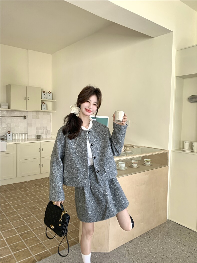 26新款灰色法式高级感小香风套装6979-P215-K325,女装套装/套裙,2D034