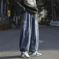 蓝色