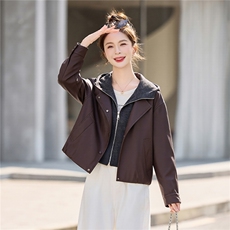 【春季女装新款】2026春季大量现货时尚休闲连帽假两件皮衣外套，女装皮衣，缘衣格