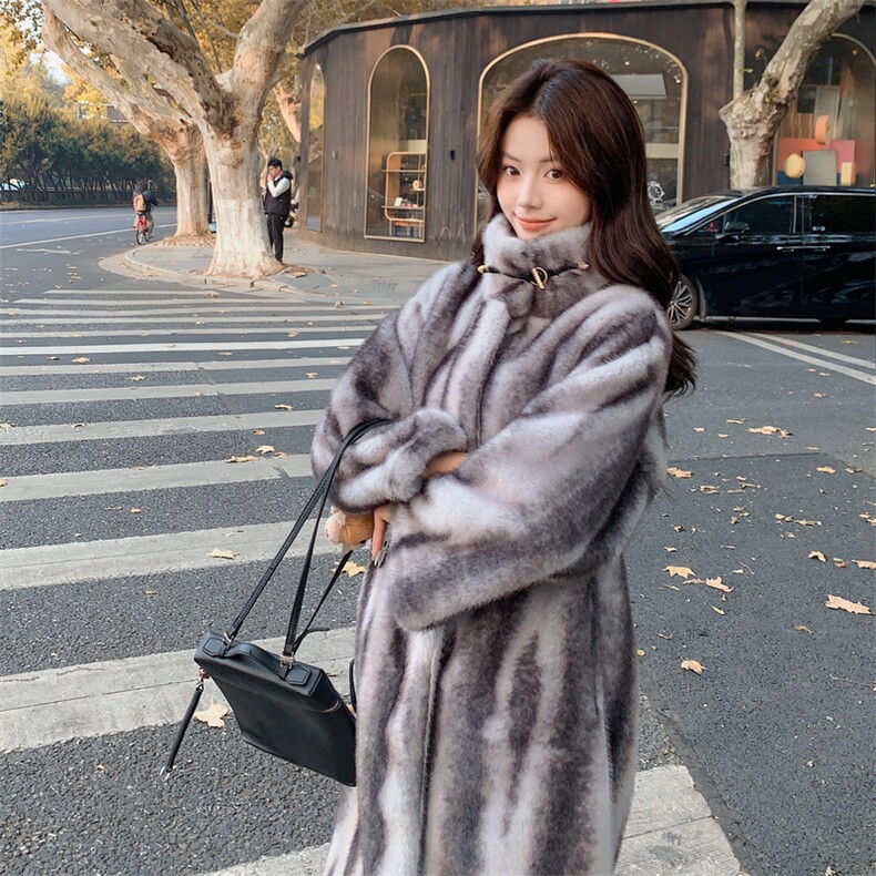 中长款仿貂毛麂皮绒皮毛一体外套女冬季大衣2C353--718#P260K389,女装皮草,2C353