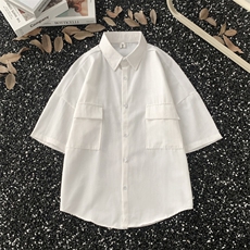 白色