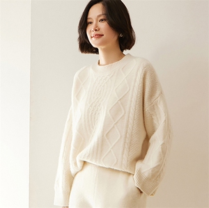 重磅加厚山羊绒衫女圆领重工绞花韩版宽松大版毛衣针织打底衫冬图片