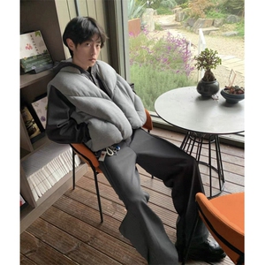 现货 WT123-P110 灰色空气层棉服背心马甲解构廓形可收缩下摆图片