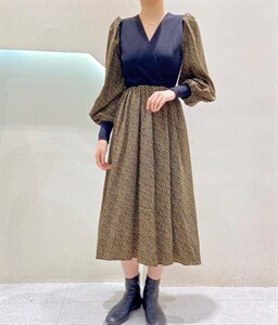 【现货】冬装新款 针织拼接连衣裙图片